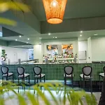 מלון Enotel Santo Da Serra 4*
