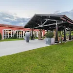 Enotel Santo Da Serra מלון 4*
