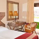 מלון Enotel Santo Da Serra 4*