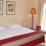 Enotel Santo Da Serra Отель