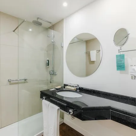 Hotel Enotel Santo Da Serra 4*