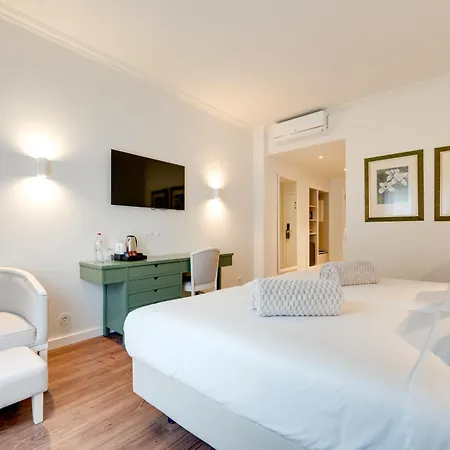 Enotel Santo Da Serra Hotel