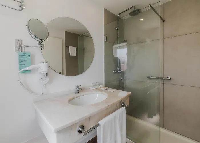 Hotel Enotel Santo Da Serra 4*